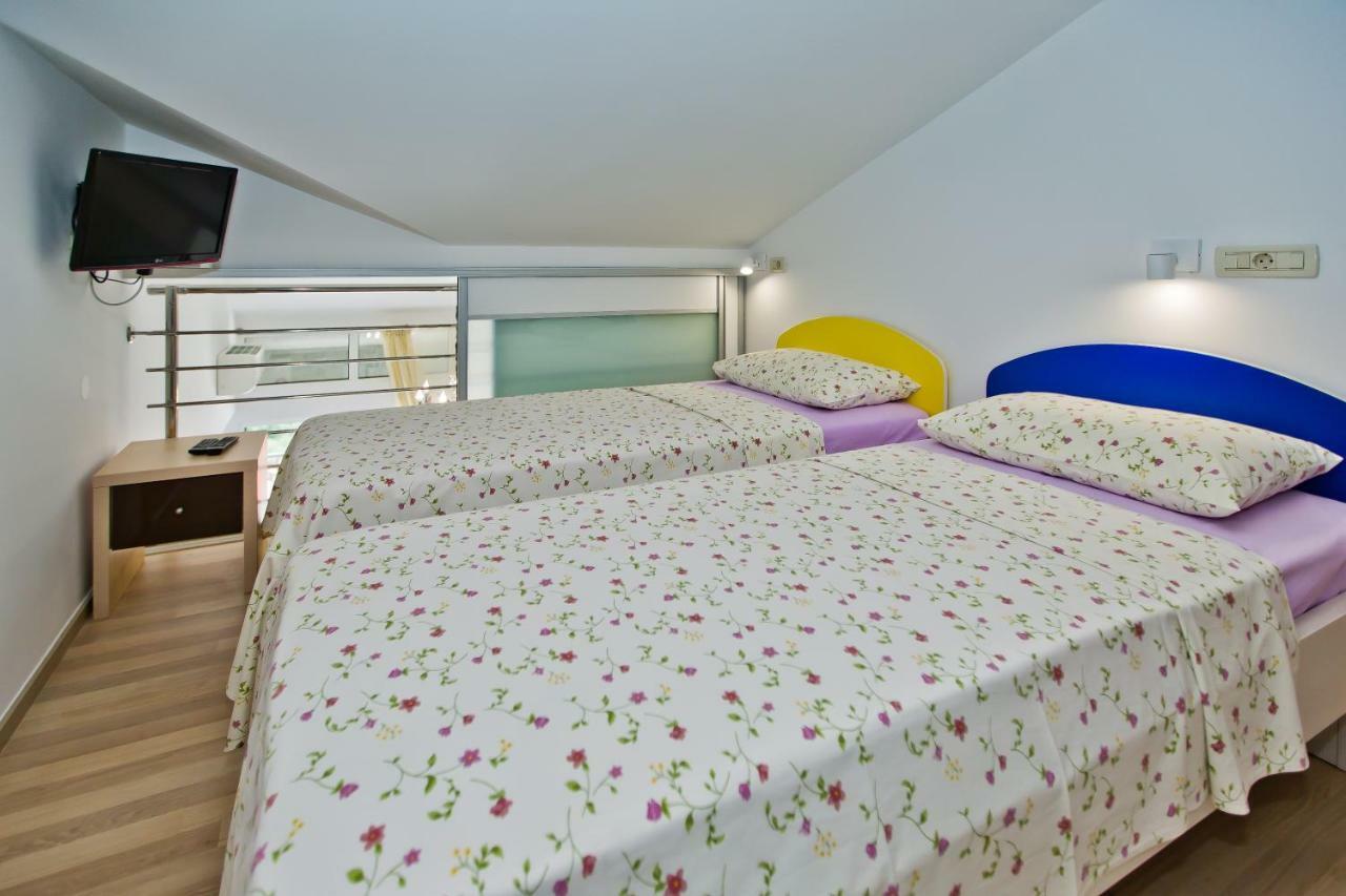 Island Hvar Seaside Villa Levanda With Beach, Pool & Seaview Hvar Town Exterior photo